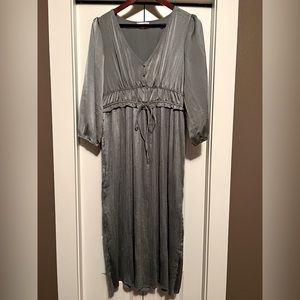 Baltic Born Pleated Silk MIDI Dress size Medium